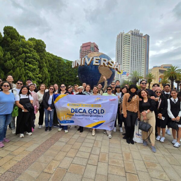 Deca Gold’s Top Agents wave Kon’nichiwa in Japan